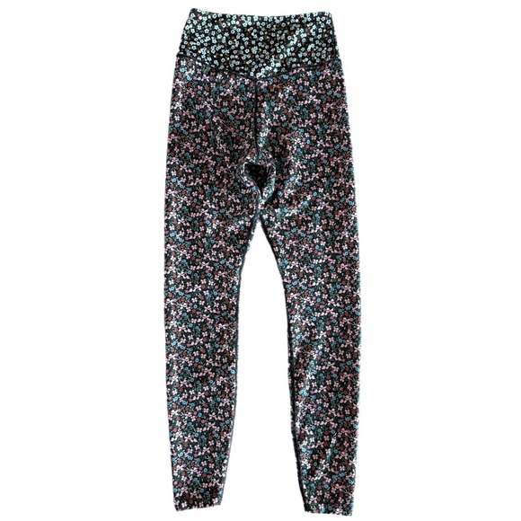 NIKE One Dri-Fit 7/8 Leggings in Femme Floral Mixed Print Size XS - Picture 5 of 7